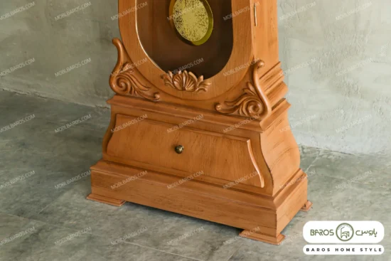 ساعت ایستاده و کنار سالنی چوبی ویکتوریا باروس (4)