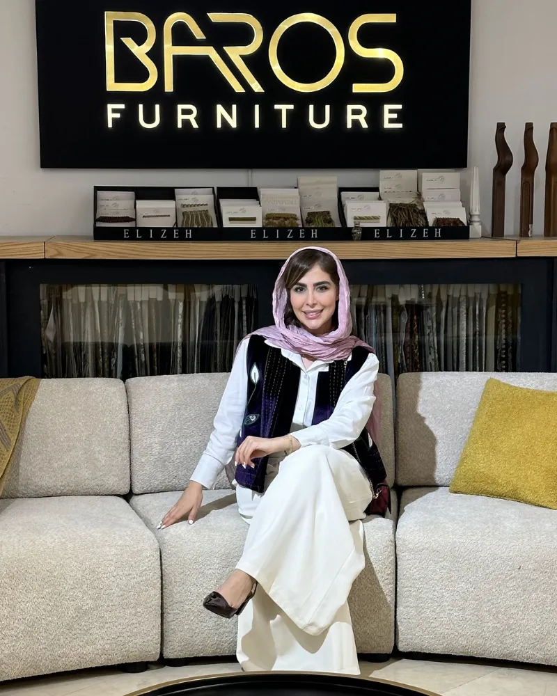پوپک مرادی در نمایشگاه جدید مبل باروس
